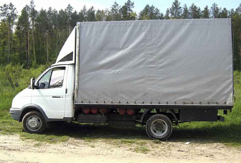 Заказать грузовое такси для перевозки коробки из Оренбурга в Тольятти